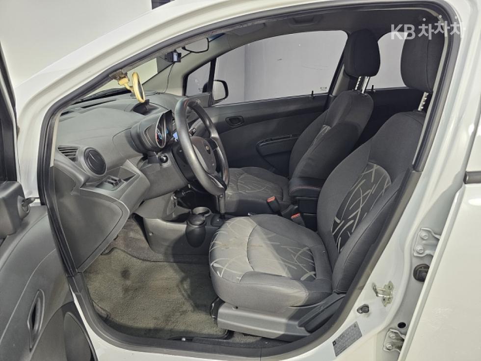 Chevrolet Spark — miniaturë 8