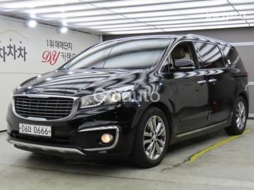 Kia Carnival 9인승 2.2 디젤 프레스티지 — foto 1