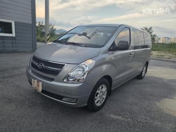 Hyundai Starex 12인승 왜건 CVX 디럭스 — foto 1