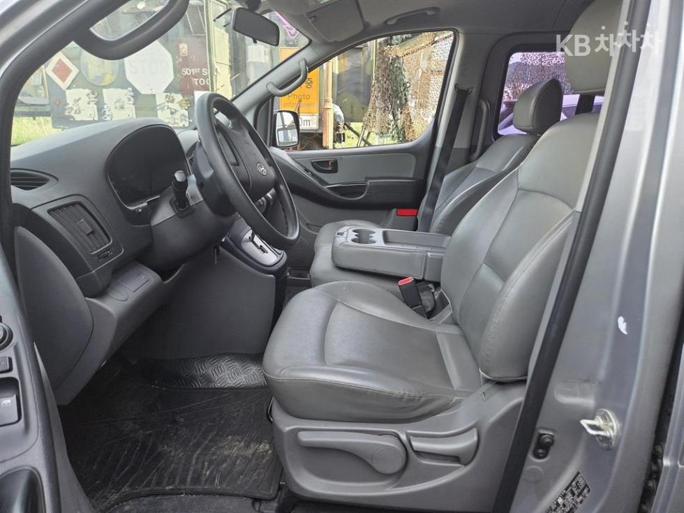 Hyundai Starex — miniaturë 7