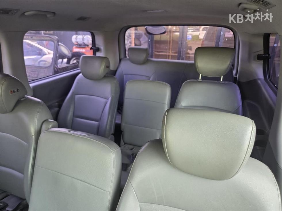 Hyundai Starex — miniaturë 9