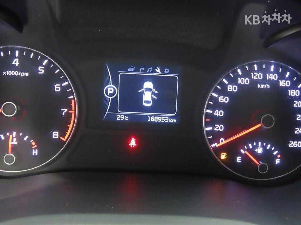 Kia K5 — miniaturë 6