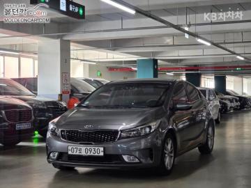 Kia K3 Deluxe — foto 1