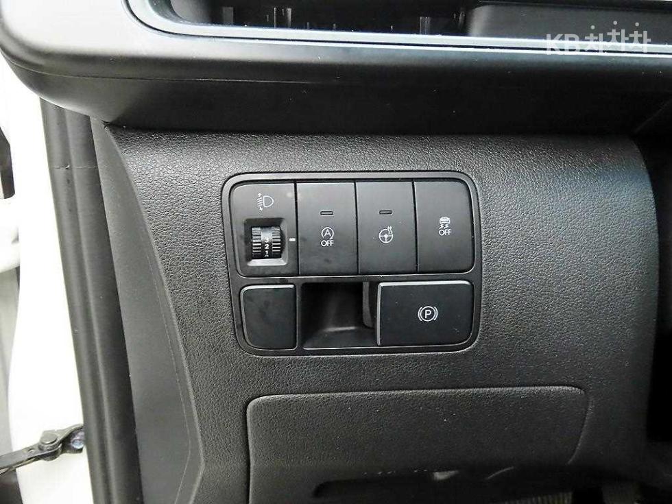 Hyundai Staria — miniaturë 11