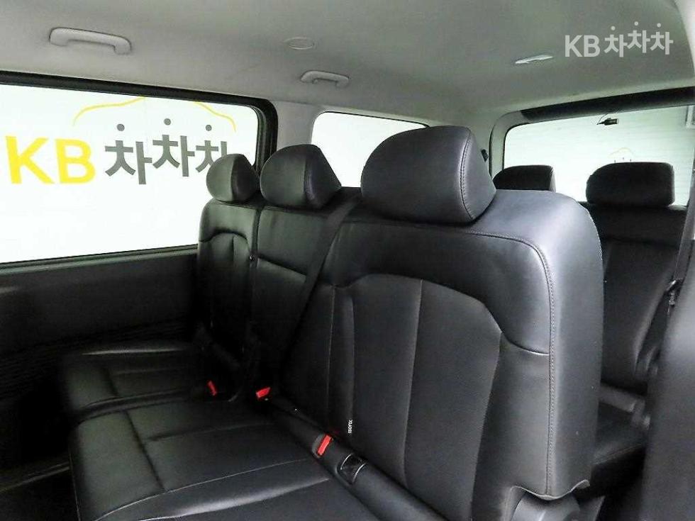 Hyundai Staria — miniaturë 14