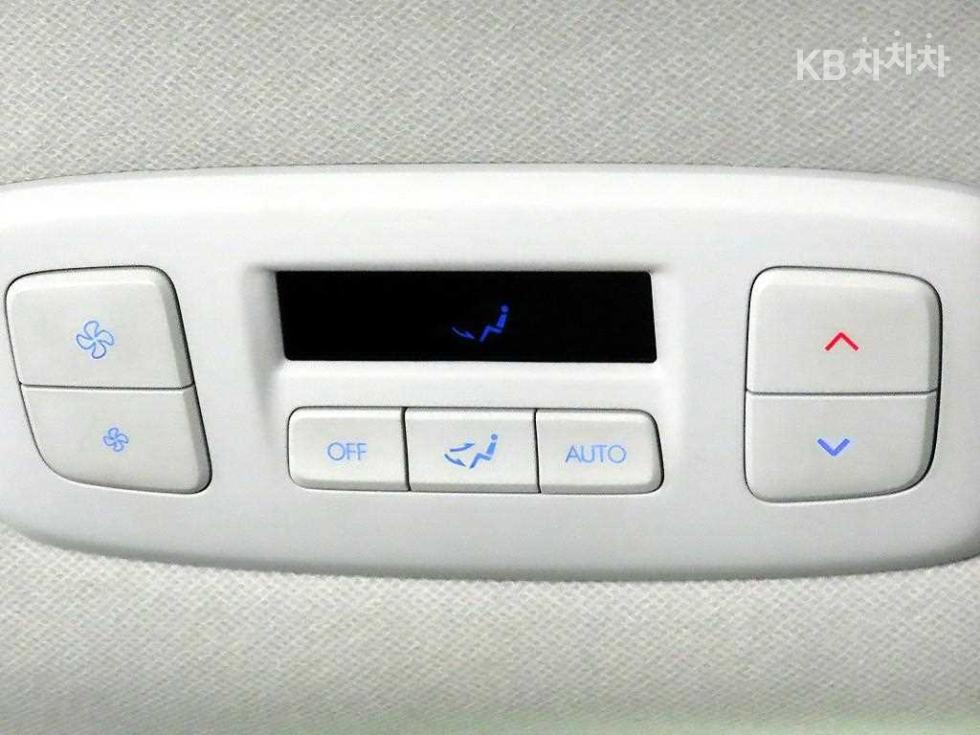 Hyundai Staria — miniaturë 17