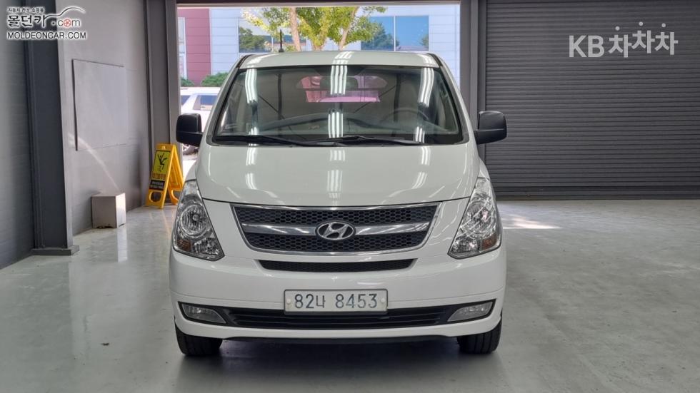 Hyundai Starex — miniaturë 3