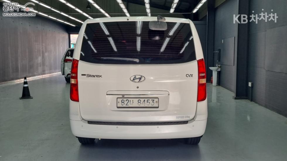 Hyundai Starex — miniaturë 4