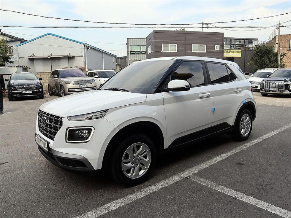 Hyundai Premium — фото 2
