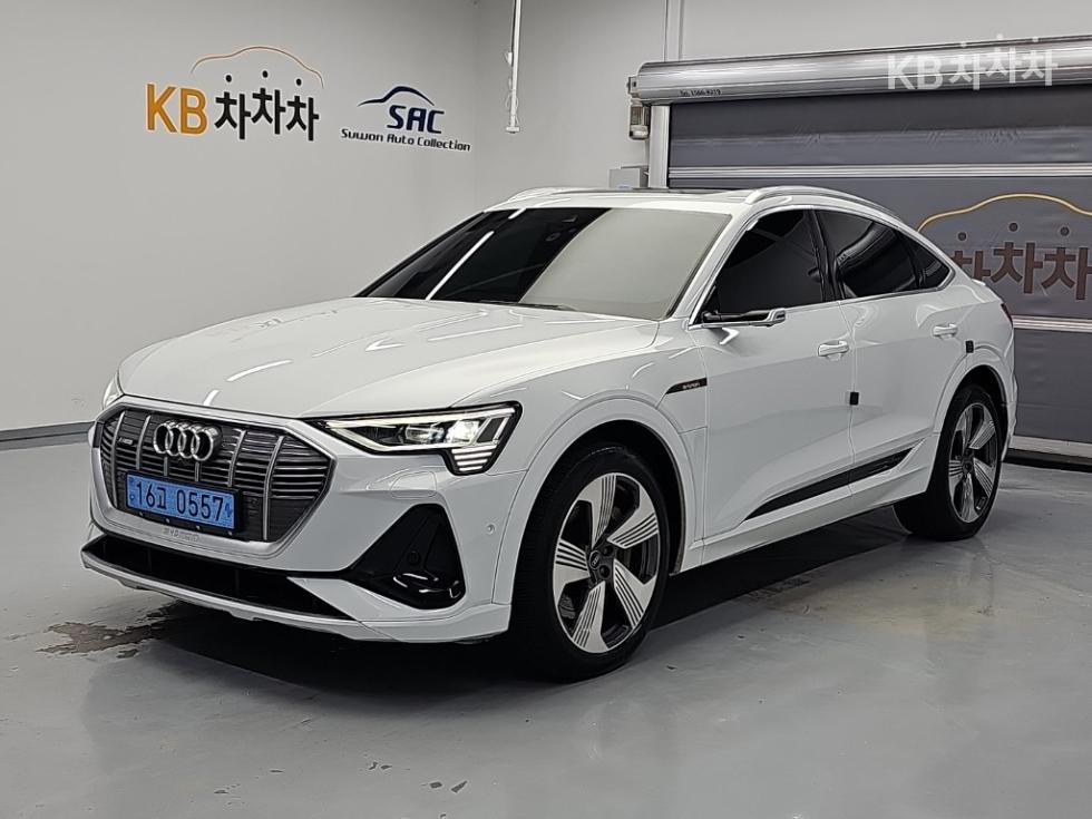 아우디 e-트론 2022년식 아우디 e-tron 55 Quattro Sportback 기본형