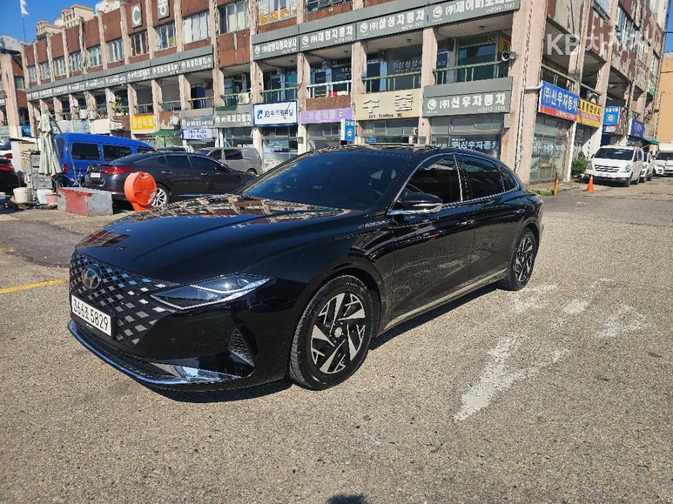 Hyundai Grandeur EXCLUSIVE — фото 2