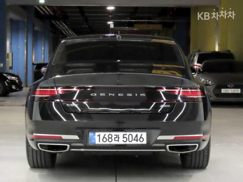 Genesis G90 BASE MODEL — фото 3