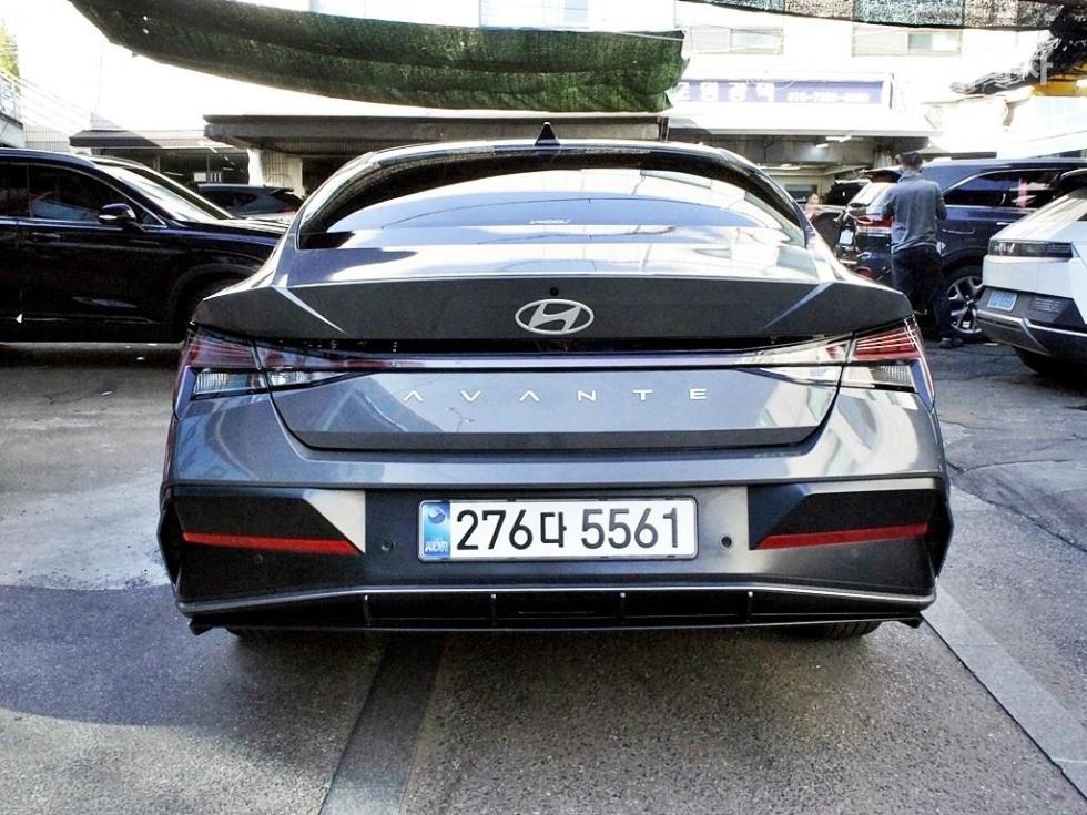 Hyundai Avante — фото 3