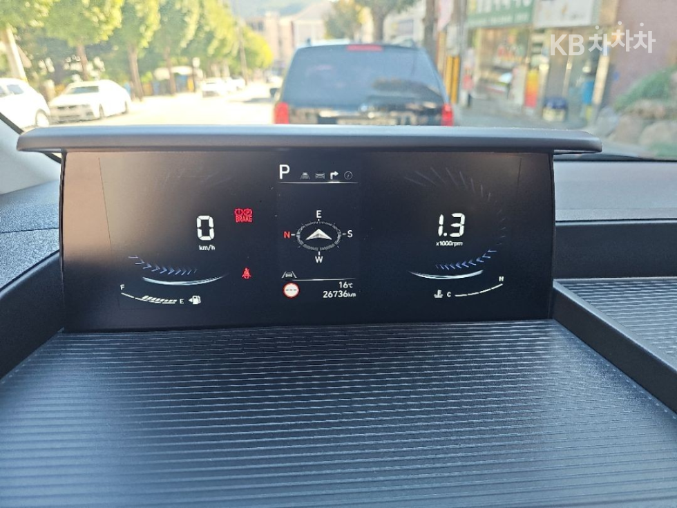 Hyundai Staria — miniaturë 5