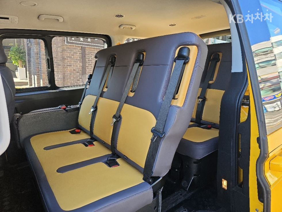 Hyundai Staria — miniaturë 6