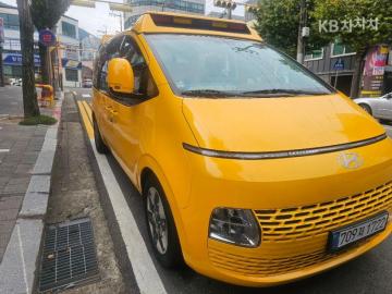 Hyundai Staria 3.5 LPi 15인승 특장 — foto 1