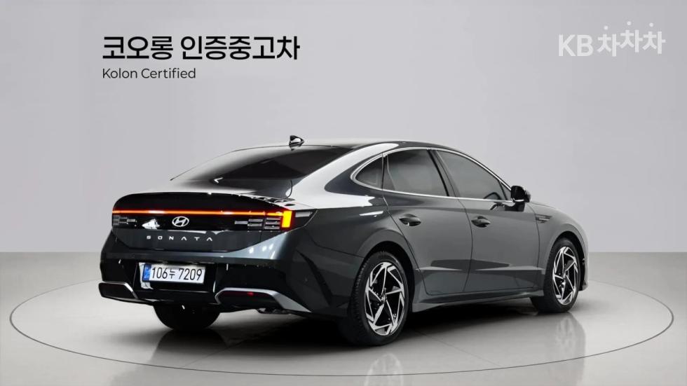 Hyundai Sonata — фото 2
