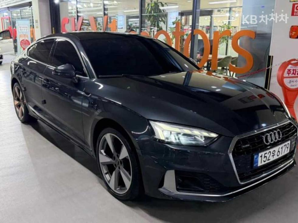 Audi A5 BASE MODEL — фото 2