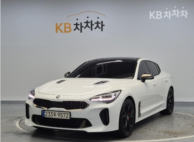 Kia Stinger GT — фото 1