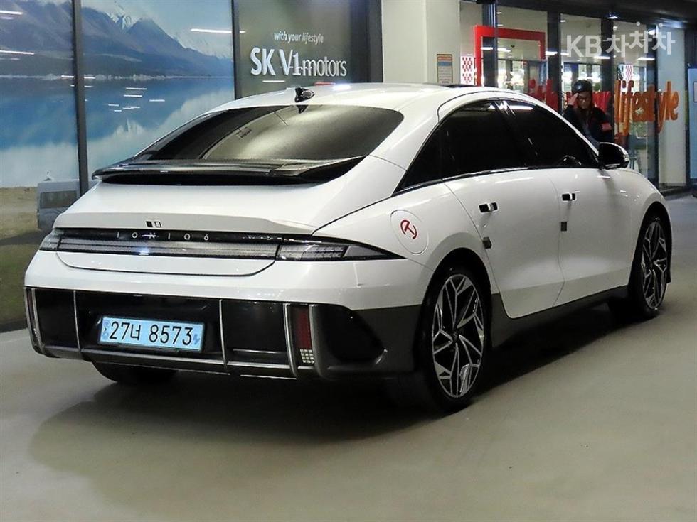 Hyundai IONIQ 6 PRESTIGE — фото 4