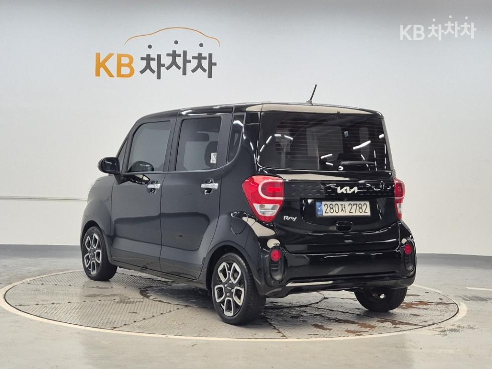 Kia SIGNATURE — фото 2