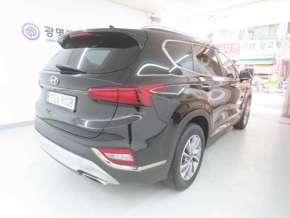 Hyundai Santa Fe EXCLUSIVE — фото 4