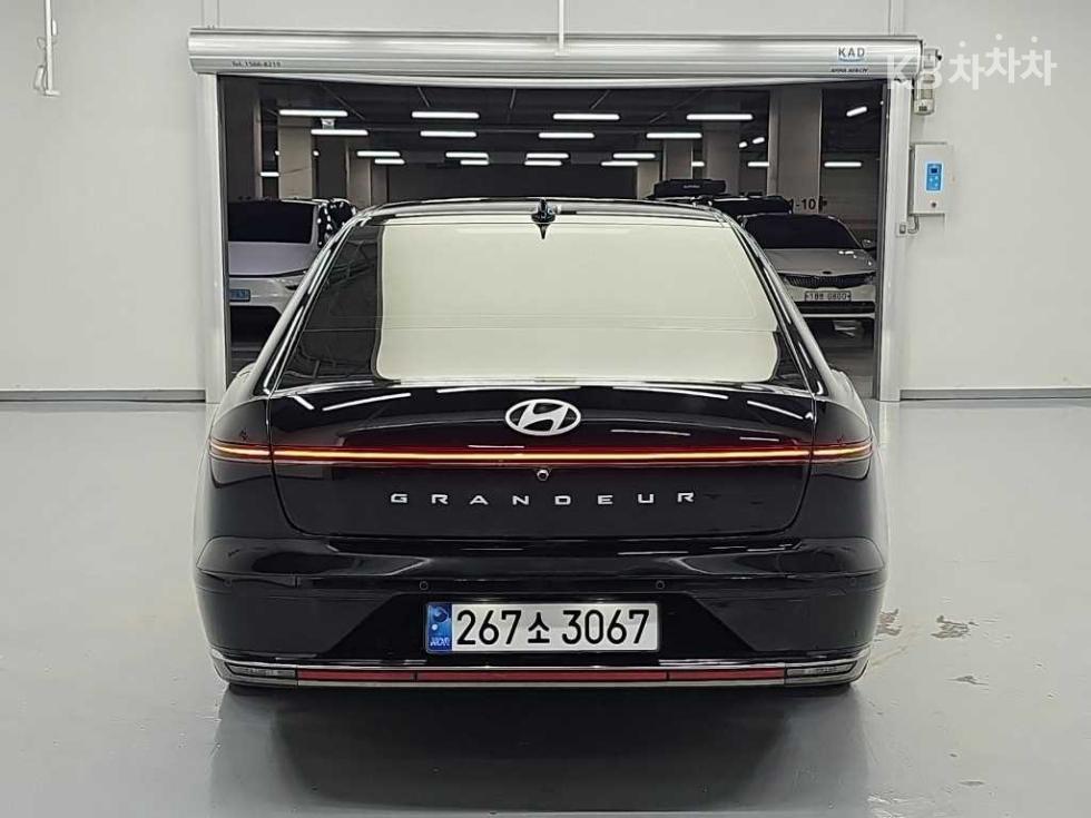 Hyundai Grandeur CALLIGRAPHY — фото 3