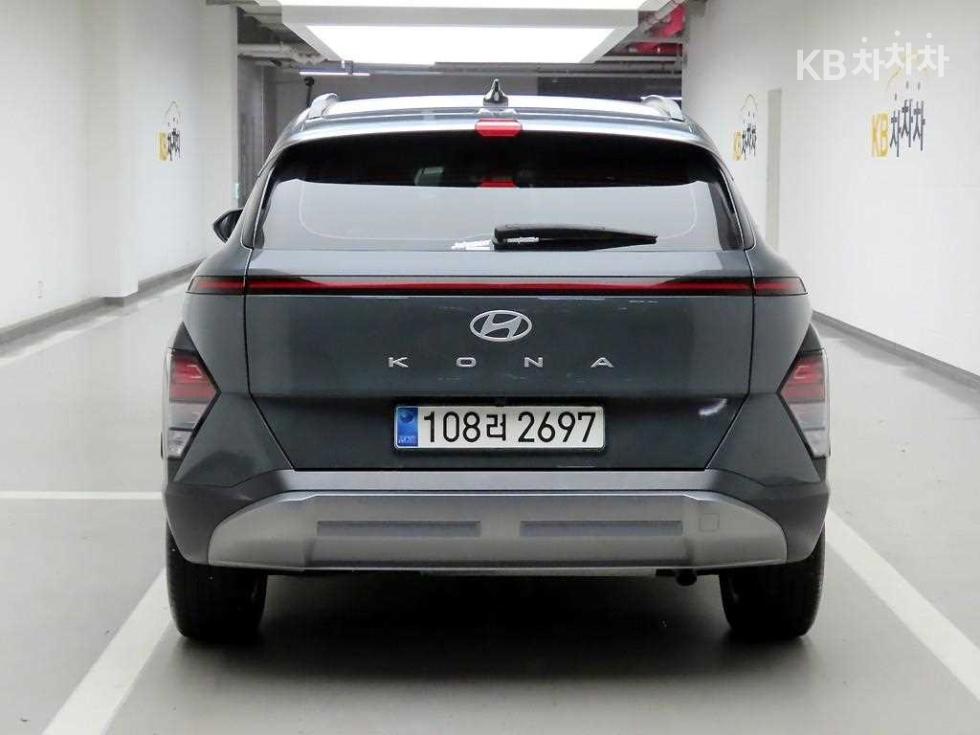 Hyundai Premium — фото 3
