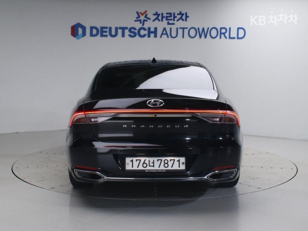 Hyundai Grandeur Premium Choice — фото 4