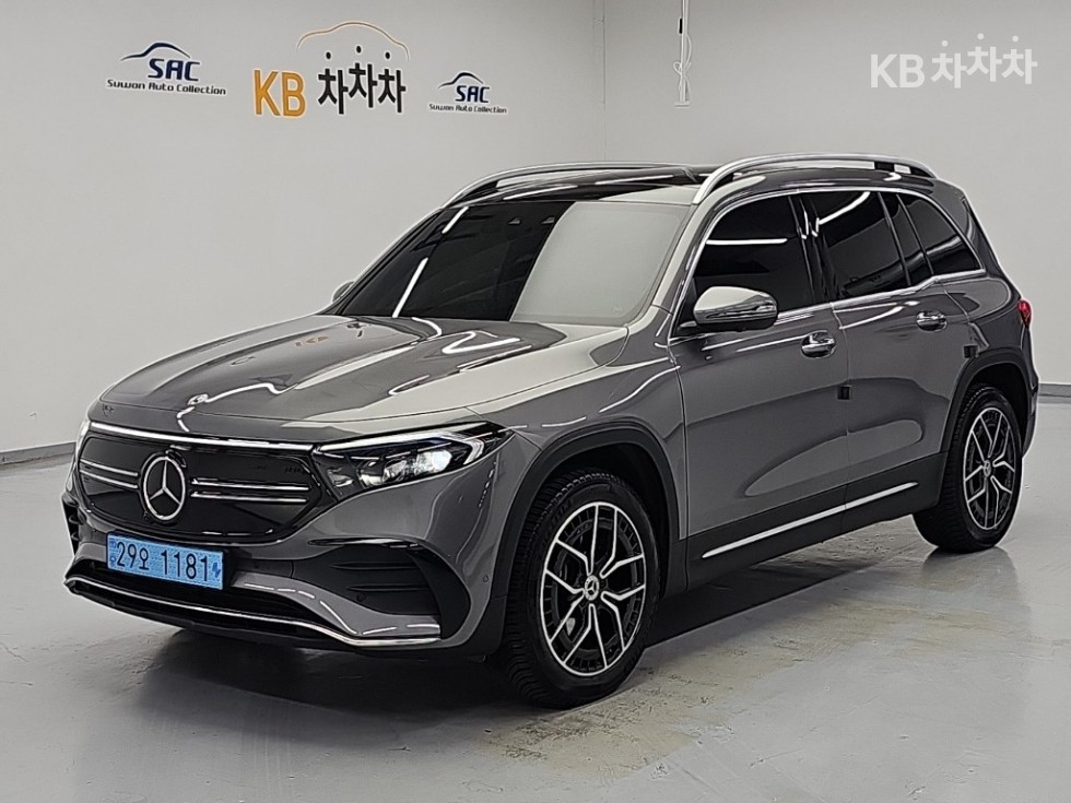 벤츠 EQB 2024년식 벤츠 EQB (X243) EQB 300 4Matic AMG Line