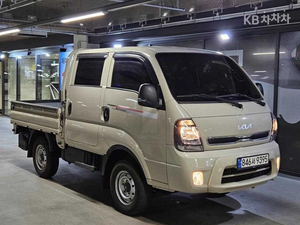 Kia GLS — фото 1