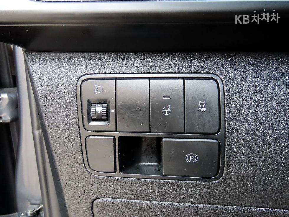 Hyundai Staria — miniaturë 12
