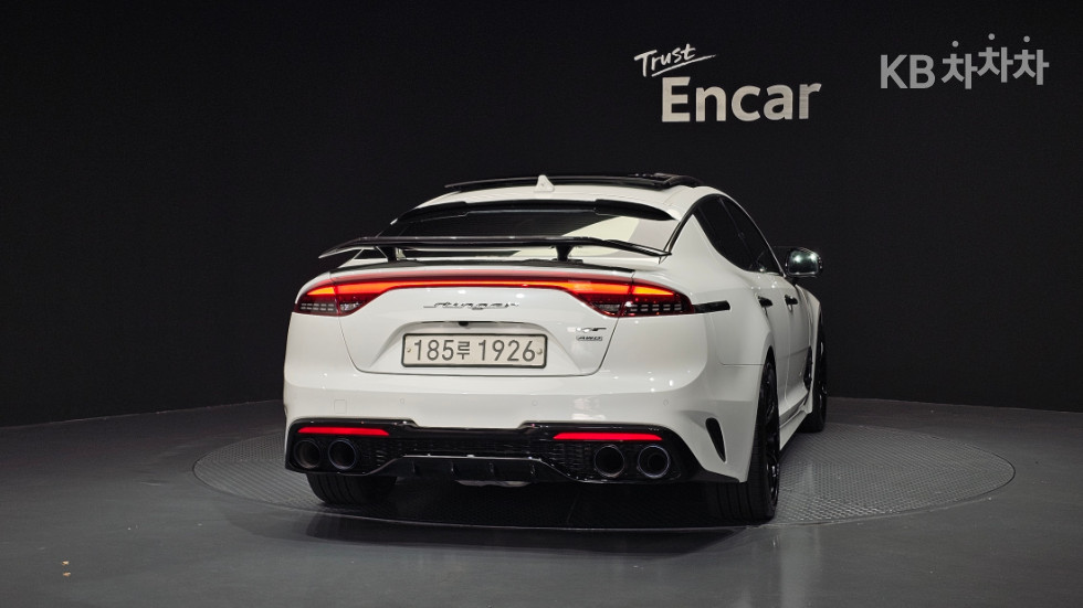 Kia Stinger Masters — фото 4