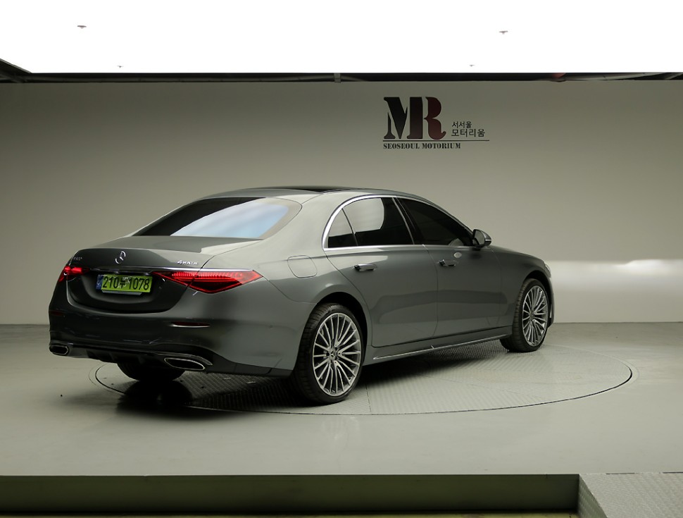 Mercedes-Benz S-Class BASE MODEL — фото 3