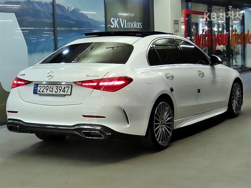 Mercedes-Benz C-Class AMG Line — фото 4