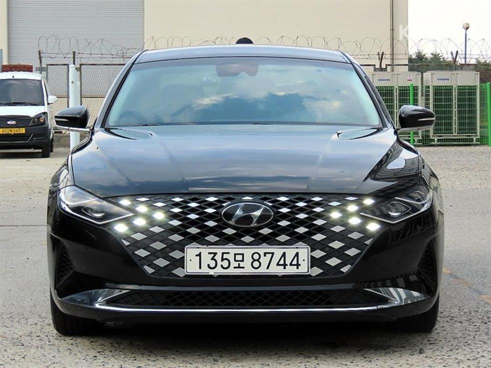 Hyundai Grandeur Premium Choice — фото 1