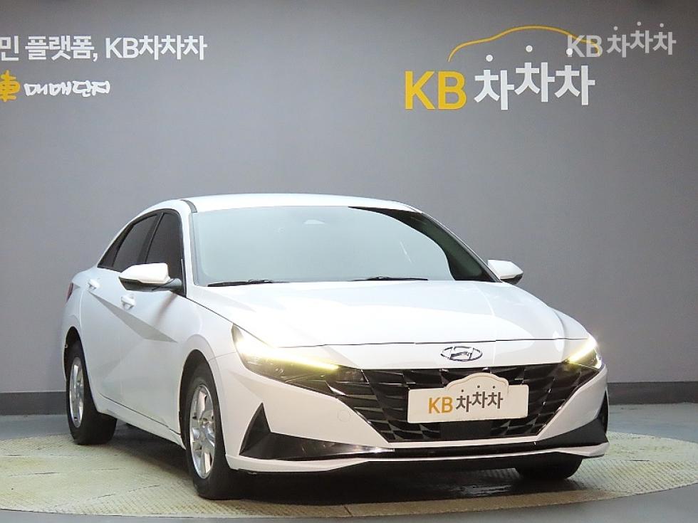 Hyundai Avante — фото 3
