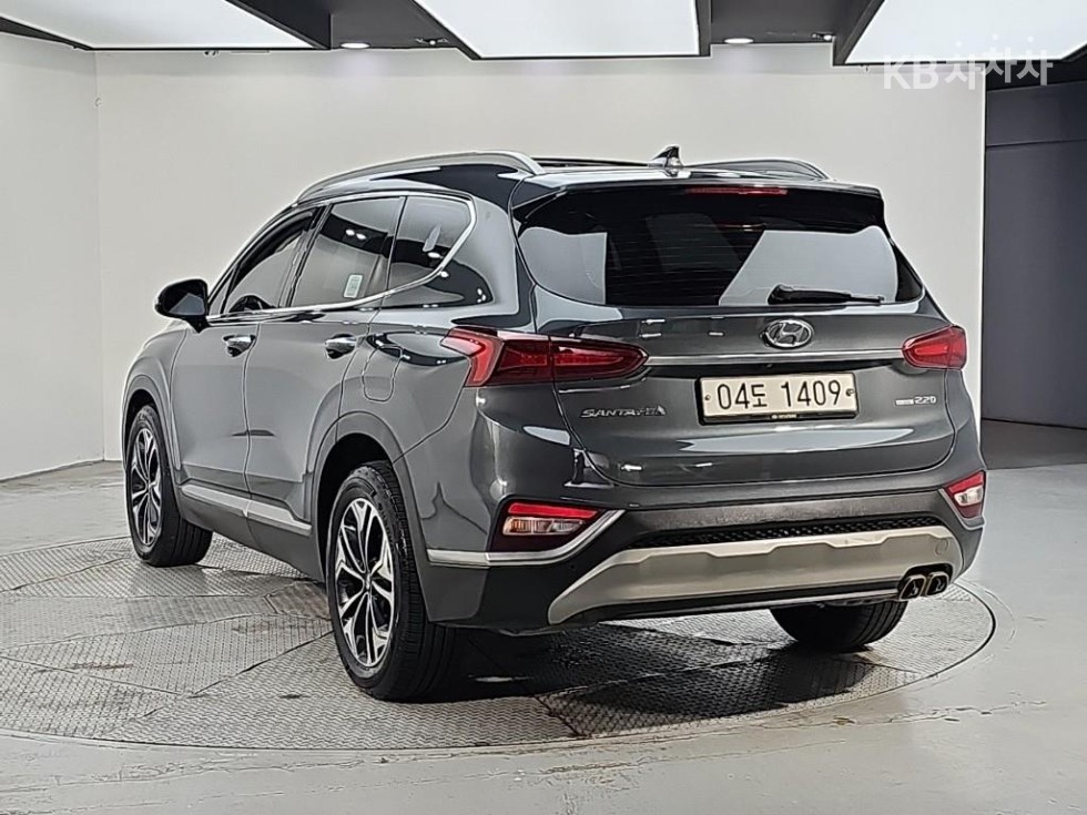 Hyundai Santa Fe PRESTIGE — фото 3