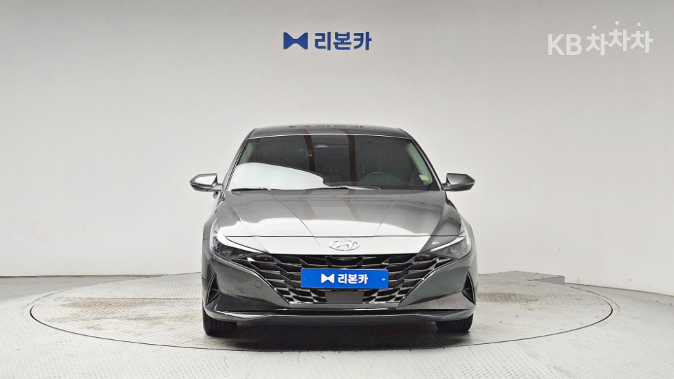 Hyundai Avante — фото 2