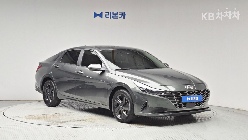 Hyundai Avante — фото 3