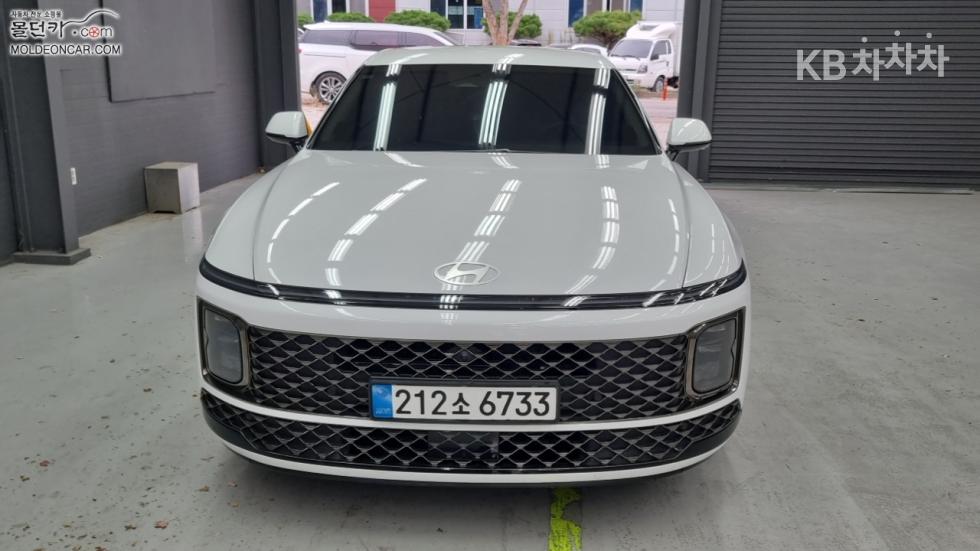 Hyundai Grandeur CALLIGRAPHY — фото 3