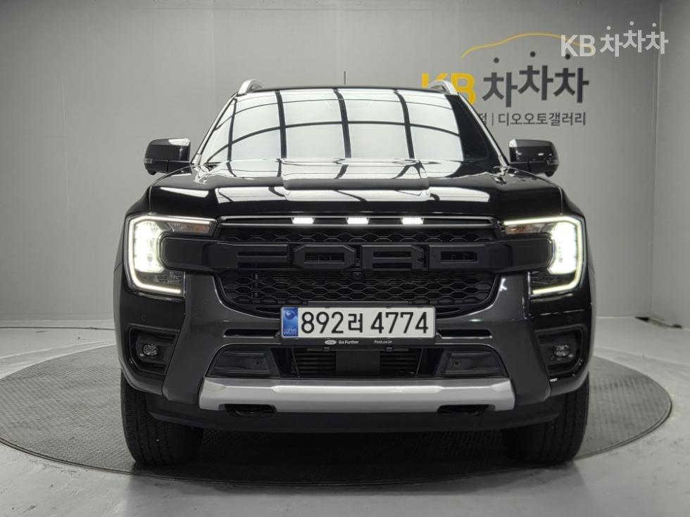Ford Ranger Wildtrak — фото 1