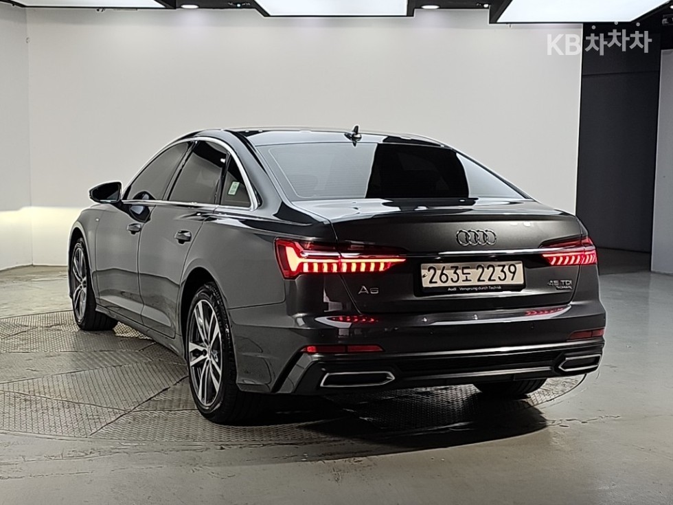 Audi A6 Premium — фото 3