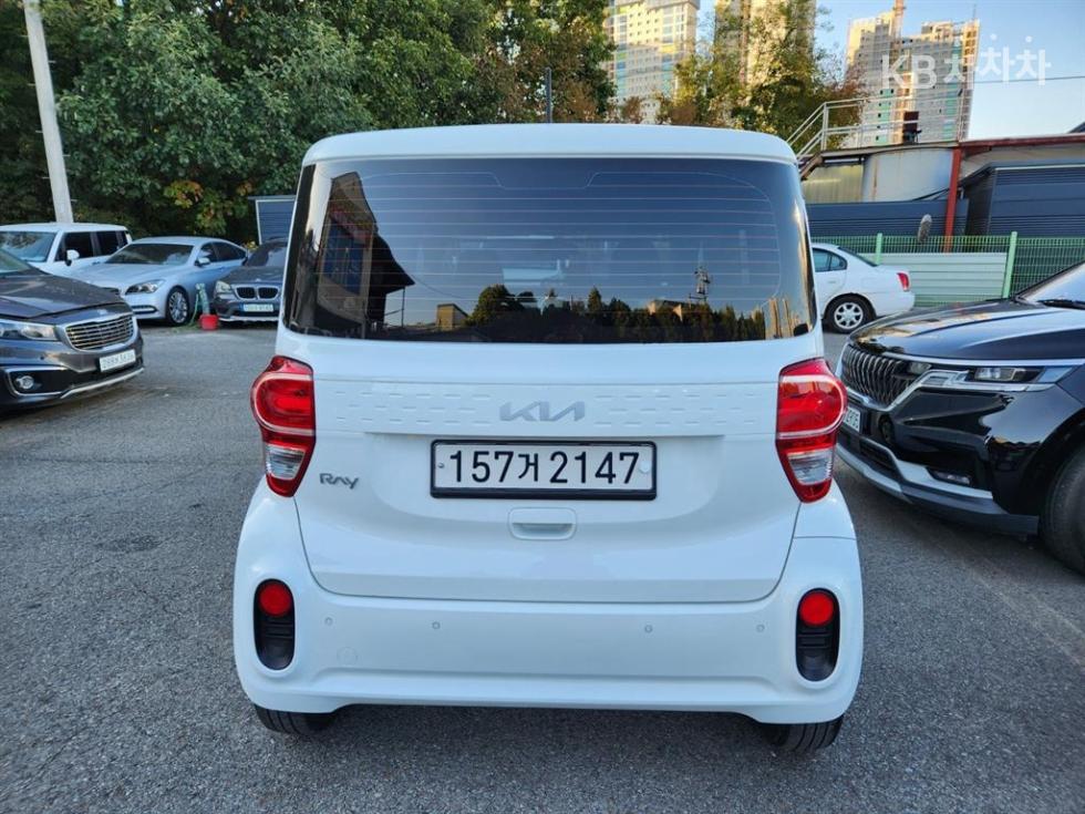 Kia BASE MODEL — фото 3