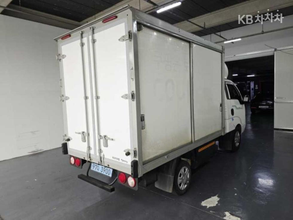 기아 더 2022년식 기아 더 뉴 봉고3 EV 내장탑차 1톤 플러스형 킹캡 초장축 기본형
