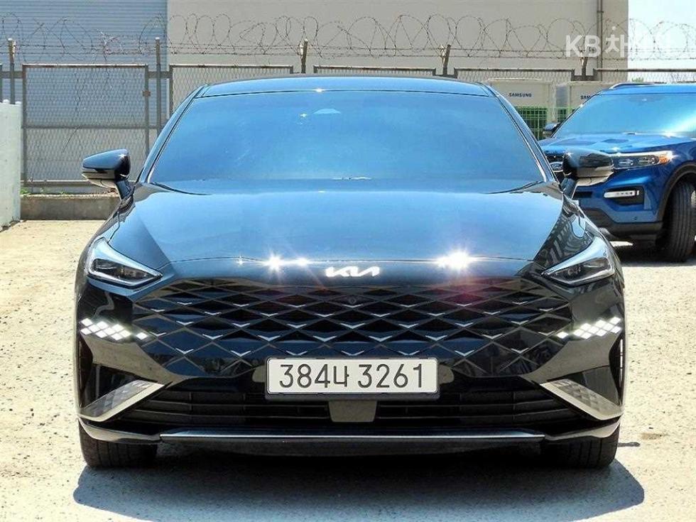 Kia K8 SIGNATURE — фото 1