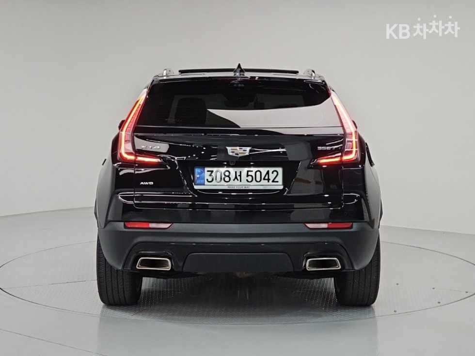 Cadillac XT4 Sport — фото 3