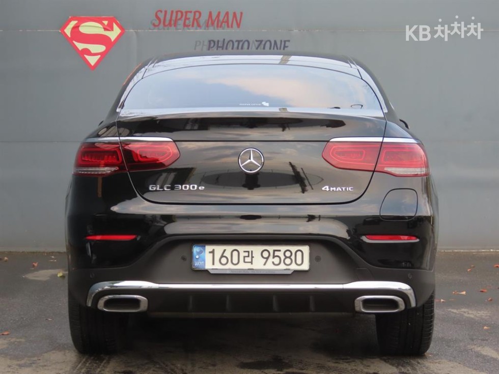 Mercedes-Benz GLC-Class BASE MODEL — фото 4
