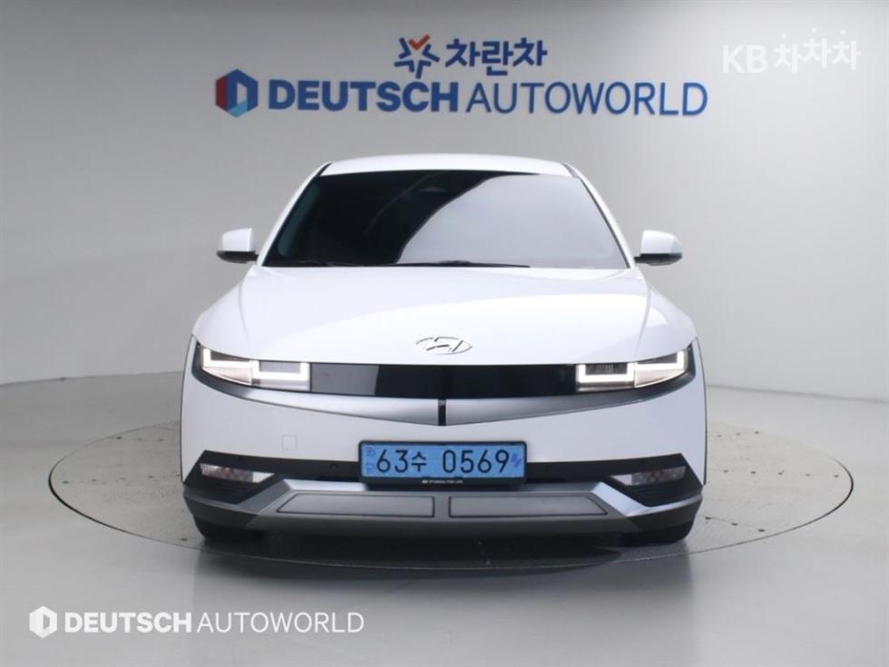 Hyundai IONIQ 5 EXCLUSIVE — фото 3
