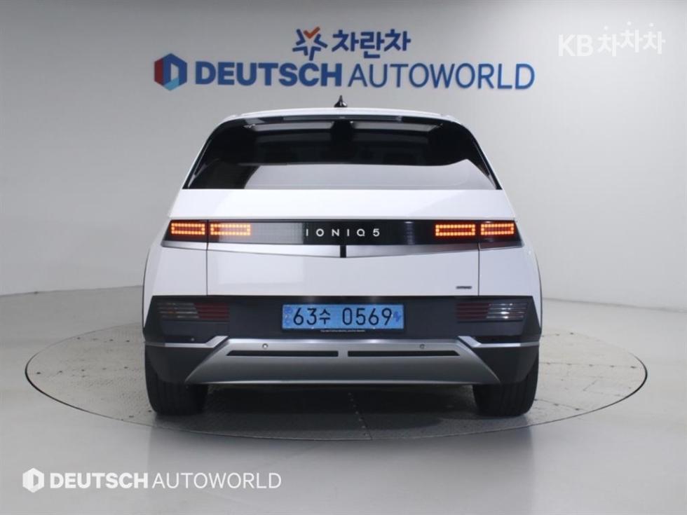 Hyundai IONIQ 5 EXCLUSIVE — фото 4
